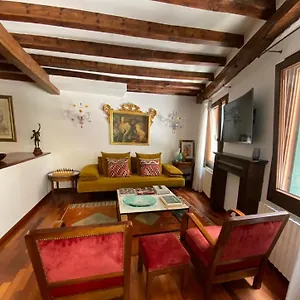 ca-del-drago-luxury-apartment.hotelinveneto.com/
