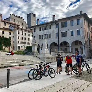 Residenza Letizia , Nemeggio Italia