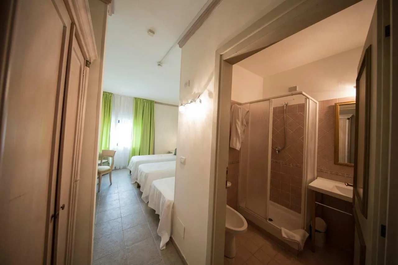 Mancini Park Hotel Rome 4*,